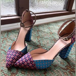 J. Crew size 8 tie material block heel